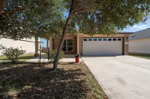 734 Wolfeton Way, New Braunfels, TX 78130 - Photo 1