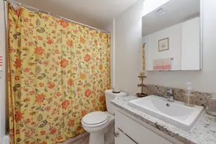 304 E 34th St, Austin, TX 78705 - Photo 14