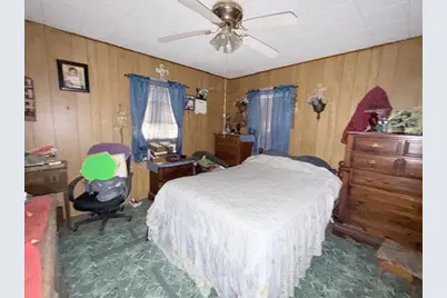 413 SW 1st Street, Waelder, TX 78959 - Photo 14