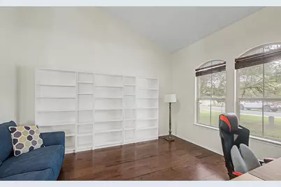 17804 Linkhill Drive, Dripping Springs, TX 78620 - Photo 6