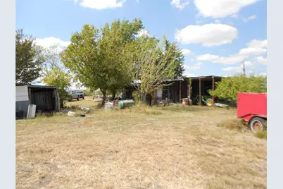 377 Crooked Road, Dale, TX 78616 - Photo 32