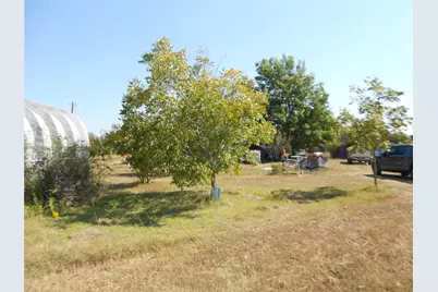 377 Crooked Road, Dale, TX 78616 - Photo 4