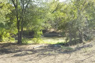 377 Crooked Rd, Dale, TX 78616 - Photo 20