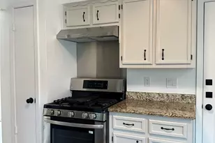 7621 Scenic Brook Dr, Austin, TX 78736 - Photo 10