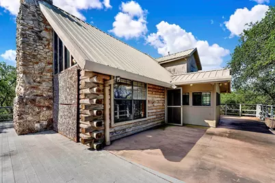 8015 Ozark Drive, San Marcos, TX 78666 - Photo 22