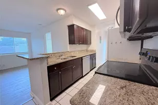 9900 Hundred Oaks Cir, Austin, TX 78750 - Photo 10