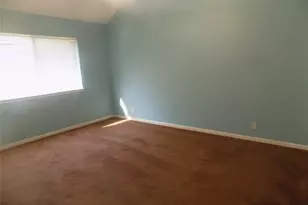 209 Crystal Knoll Blvd, Georgetown, TX 78626 - Photo 12