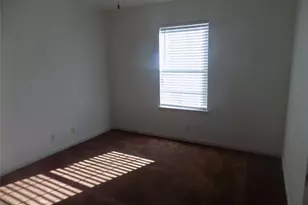 209 Crystal Knoll Blvd, Georgetown, TX 78626 - Photo 10