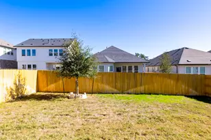 129 Cotton Tree Ter, Dripping Springs, TX 78620 - Photo 36