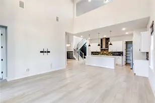 129 Cotton Tree Ter, Dripping Springs, TX 78620 - Photo 12