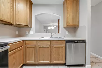 241 Marvin Cove, Hutto, TX 78634 - Photo 12