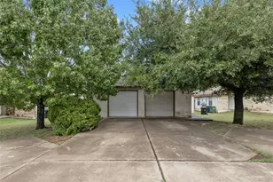 241 Marvin Cove, Hutto, TX 78634 - Photo 4
