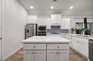 1113 Mulberry Oak Ln, Georgetown, TX 78628 - Photo 6