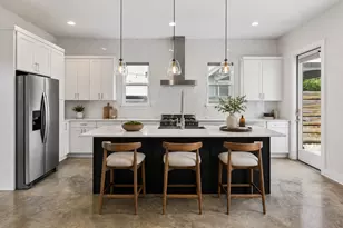 610 W 33rd St, Austin, TX 78705 - Photo 4