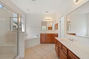 12529 Rush Creek Ln, Austin, TX 78732 - Photo 16