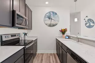 237 Benmyrtle Trl, Georgetown, TX 78626 - Photo 10