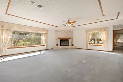 305 Hidden Oaks Lane, Liberty Hill, TX 78642 - Photo 8