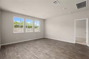 150 Jayden Dr, Kyle, TX 78640 - Photo 4