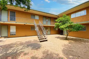 2800 Swisher St, Austin, TX 78705 - Photo 2