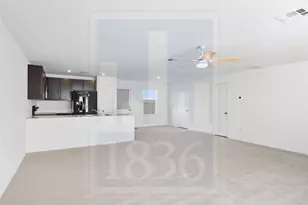 141 Texas Angel Wy, Jarrell, TX 76537 - Photo 10