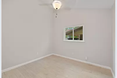 1703 New York Avenue, Austin, TX 78702 - Photo 16