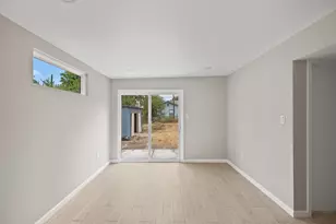 1703 New York Ave, Austin, TX 78702 - Photo 24