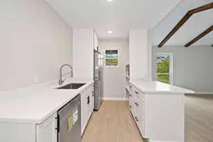 1703 New York Ave, Austin, TX 78702 - Photo 14