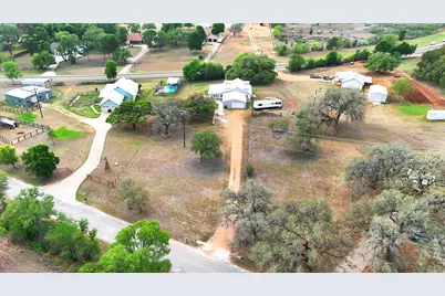 127 Klbj Road, Smithville, TX 78957 - Photo 40