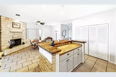 127 Klbj Road, Smithville, TX 78957 - Photo 18