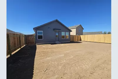 2304 Blizzard Drive, Lockhart, TX 78644 - Photo 4