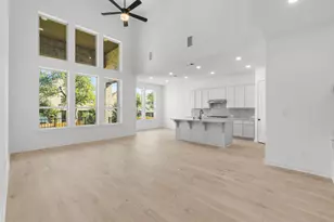 112 Red Camella Dr, Georgetown, TX 78628 - Photo 20