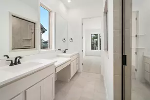 112 Red Camella Dr, Georgetown, TX 78628 - Photo 12