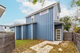 6813 Suena Dr, Austin, TX 78741 - Photo 2