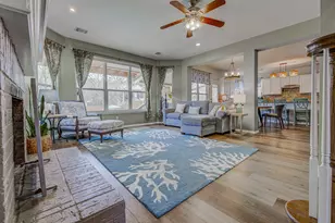 208 Kettleman Ln N, Austin, TX 78717 - Photo 8