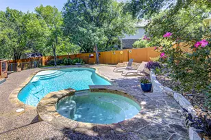 208 Kettleman Ln N, Austin, TX 78717 - Photo 38