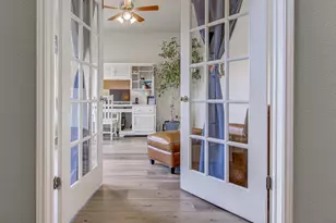 208 Kettleman Ln N, Austin, TX 78717 - Photo 8