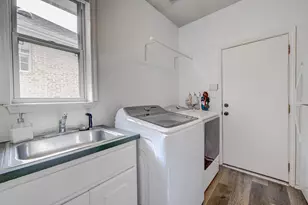 208 Kettleman Ln N, Austin, TX 78717 - Photo 18