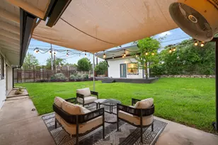 1723 Fawn Dr, Austin, TX 78741 - Photo 22