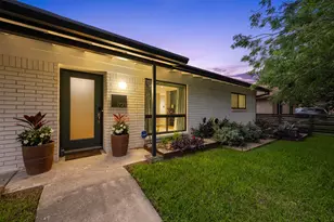 1723 Fawn Dr, Austin, TX 78741 - Photo 40