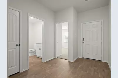 1817 Windsor Boulevard, Lockhart, TX 78644 - Photo 4