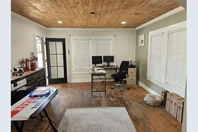 609 S Church Street, Georgetown, TX 78626 - Photo 2
