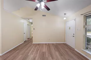 1015 E Yager Ln, Austin, TX 78753 - Photo 6