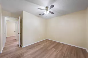 1015 E Yager Ln, Austin, TX 78753 - Photo 12