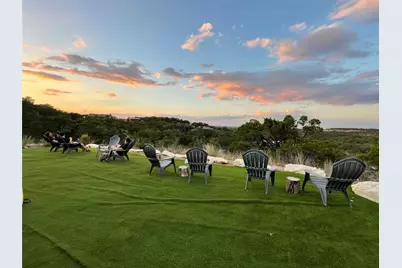 530 Pioneer Trail, Dripping Springs, TX 78620 - Photo 2