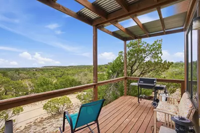 530 Pioneer Trail, Dripping Springs, TX 78620 - Photo 20