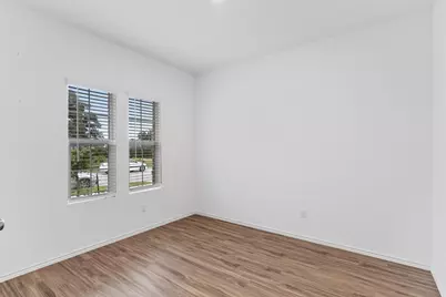 102 Coyote Mountain Cove, Georgetown, TX 78628 - Photo 2