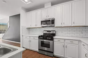 10605 Lindshire Ln, Austin, TX 78748 - Photo 12
