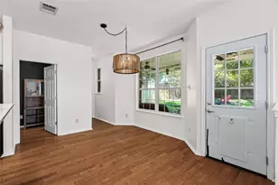 10605 Lindshire Ln, Austin, TX 78748 - Photo 14