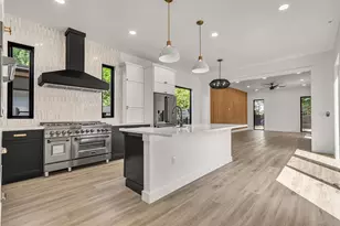 6905 Daugherty St, Austin, TX 78757 - Photo 10