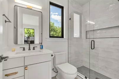 6905 Daugherty Street, Austin, TX 78757 - Photo 24